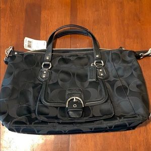 ! NWT ! Brand new black COACH purse